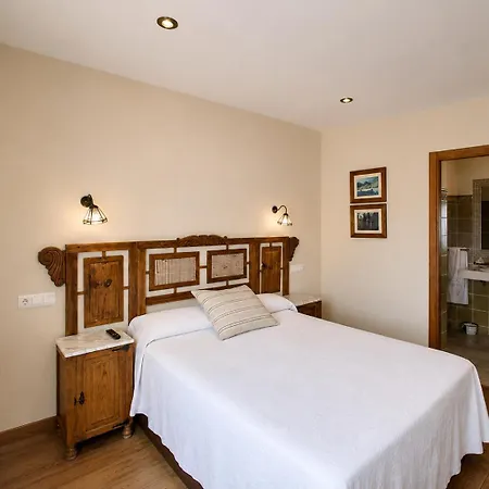 Hotel Rural La Campanona-3